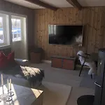 Stugu - Koselig Med Sentral Beliggenhet Ferienhaus Aker