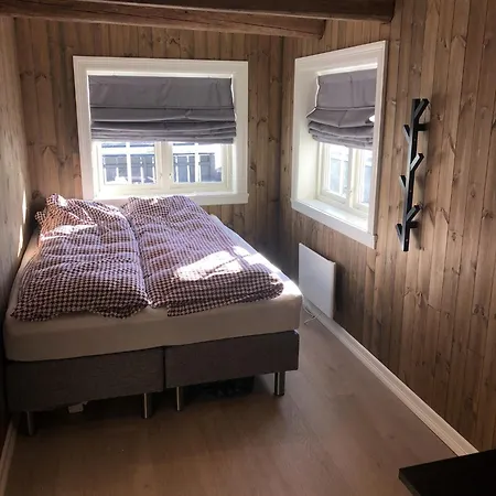 Stugu - Koselig Med Sentral Beliggenhet بيت للعطل *